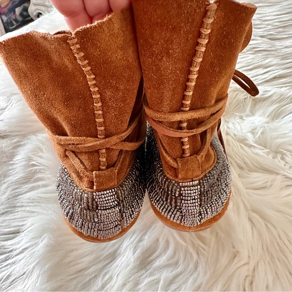 HOUSE OF HARLOW 1960 MADDIE MOCCASIN BOOTIES - Picture 6 of 12